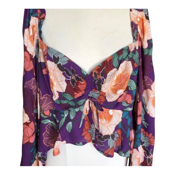 Band of the Free NWT Floriane Purple Floral Print Balloon Sleeve Crop Top Large - Picture 7 of 16